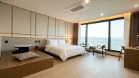 The Land Tourist Hotel - 2-Star