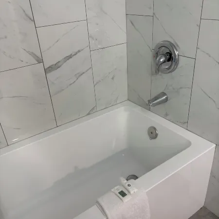 Rundle Inn and Suites