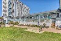 Colorful Virginia Beach Studio - Steps to Beach! - Condos