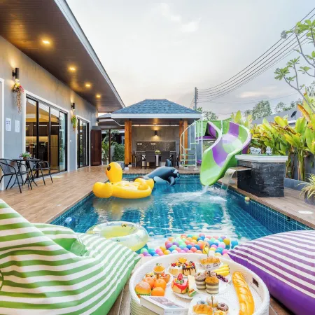 Breeze Casa Private Pool Villas