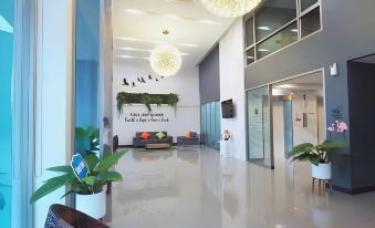 Clover Hotel Hatyai