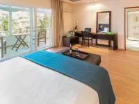 A Private Haven: Hera with Secluded Pool & Garden Hotels in Sane