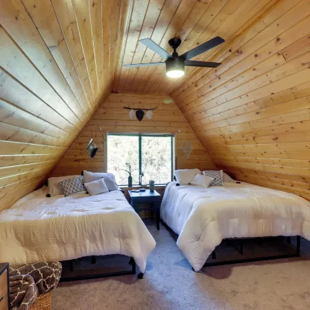 Decks + Fire Pit: Rustic-Modern Overgaard Cabin!