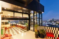 Hotel Indigo Tijuana Downtown by IHG - bar