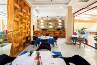 Mozza Beach Resort - breakfast