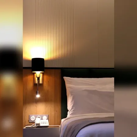 Cosmo Hotel Downtown
