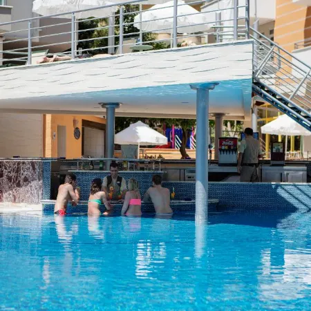 Alaiye Kleopatra Hotel