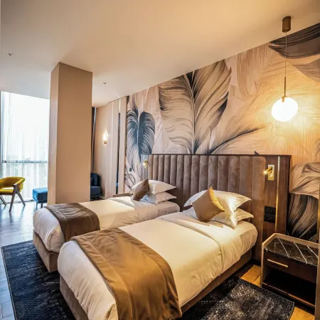 Hotel Supreme