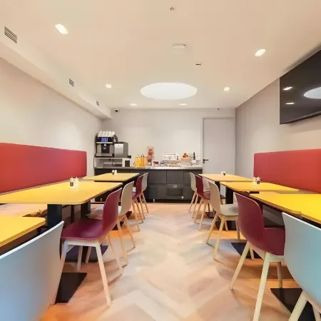 Dutch Design Hotel Vondelpark Отели рядом с достопримечательностью «Слотерварт»