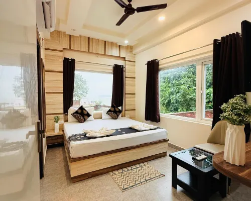 Rudra Ganga Hotel Hotels near Ramnagar Fort