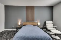 Quiet Tooele Retreat w/ Games + Fireplace - 3-stjärniga