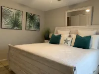 Siesta Beach Getaway With Heated Pool - Balkoner
