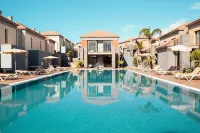 Caybeach Meloneras - مسبح