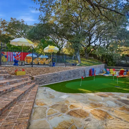 Sleeps 16 Heated Pool Hot Tub Sport Court