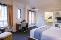 Hotel Lucia - Pysäköinti