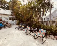 The Independent Inn - Locally Owned - Desayuno