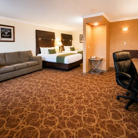 Sturgis Lodge and Suites