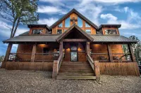 Stairway to Heaven 7BR Luxury Mountain Views - Apartments
