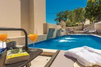 Casa Laurea - Pools