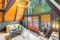 Steps to Dale Hollow Lake! Cozy A-frame Cabin - WiFi