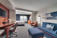Courtyard by Marriott Johnson City - parking