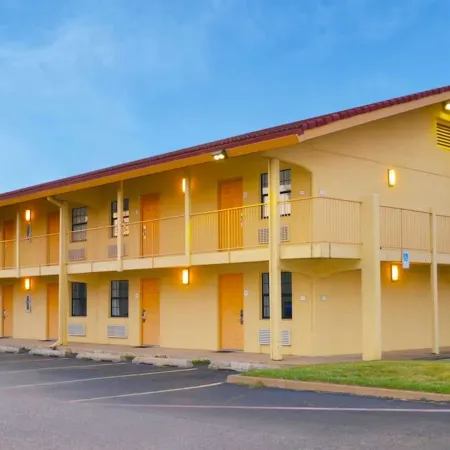 The Grand by Capital O Texarkana I-30