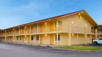 The Grand by Capital O Texarkana I-30 - Parking