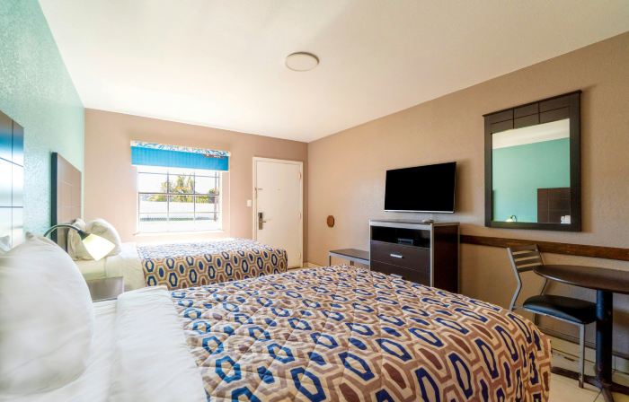 Woodfield Inn & Suites Hotel O, Yoakum TX 111