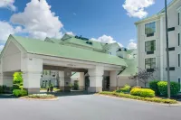 Hampton Inn & Suites Nashville/Franklin (Cool Springs) - 2-Star