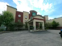 HomeTowne Studios & Suites Washington - WiFi