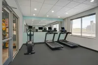 Tru by Hilton Troy Detroit - Gym