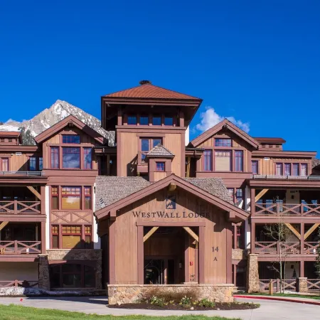 WestWall Lodge