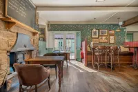 Charlcombe Inn - 3-Star