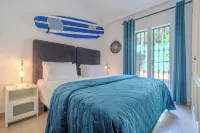 Lalq13 Stunning Frontline Golf 3 Bed Apt - بوتيك