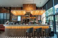 Winstanley House - bar