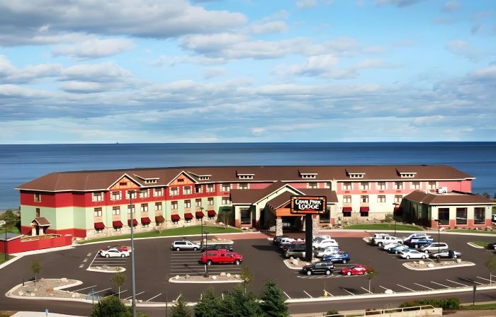 Canal Park Lodge