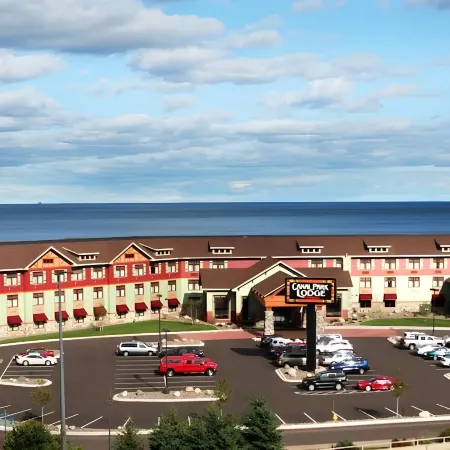 Canal Park Lodge