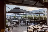 Vīb Hotel by Best Western Denver RiNo - balcony