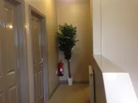 St Ives Hotels in Aberavon