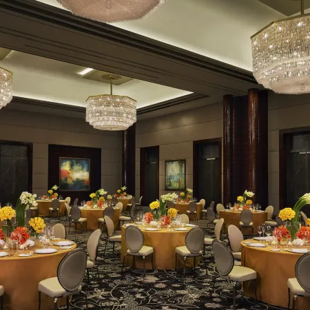 Four Seasons Hotel Bahrain Bay