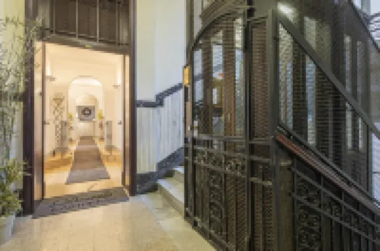 ドムス カストレンゼ