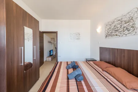Seashells 2 Bedroom Apartment by Getaways Malta