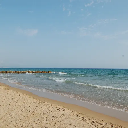 Apartment in Villa (Near the Sea)