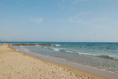Apartment in Villa (Near the Sea)