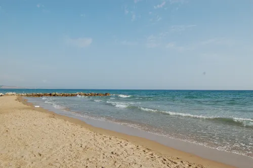 Apartment in Villa (Near the Sea)