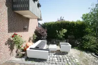 Room to Rent with Own Entrance, Living Room and Bathroom Hotels in der Nähe von Archeo Route Limburg - Erf uit de IJzertijd