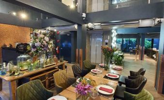 Ratchada Boutique Hotel