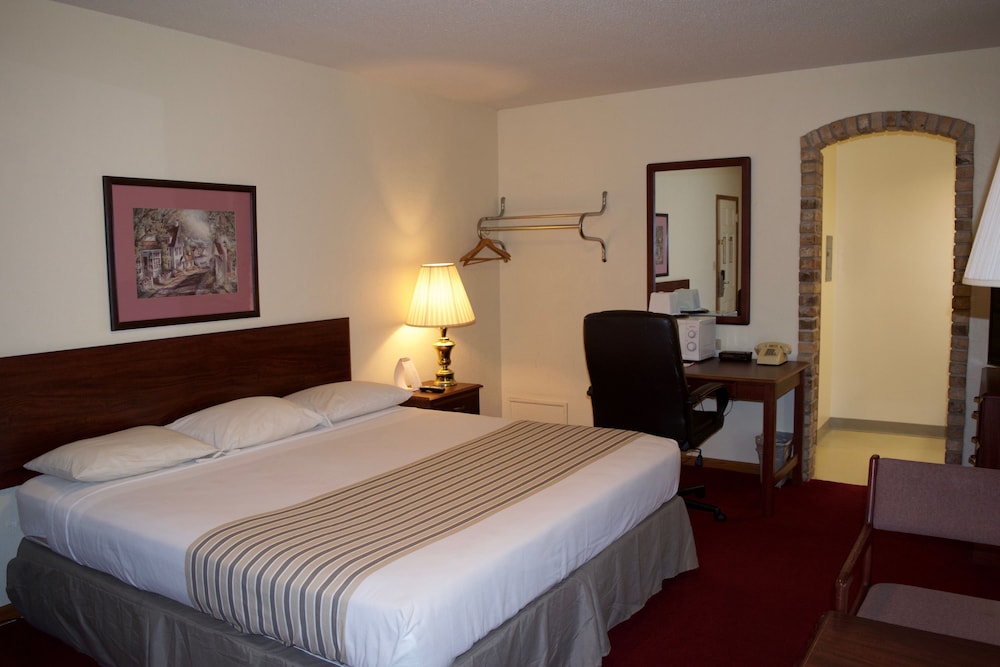 AmeriVu Inn and Suites - St. Croix Falls