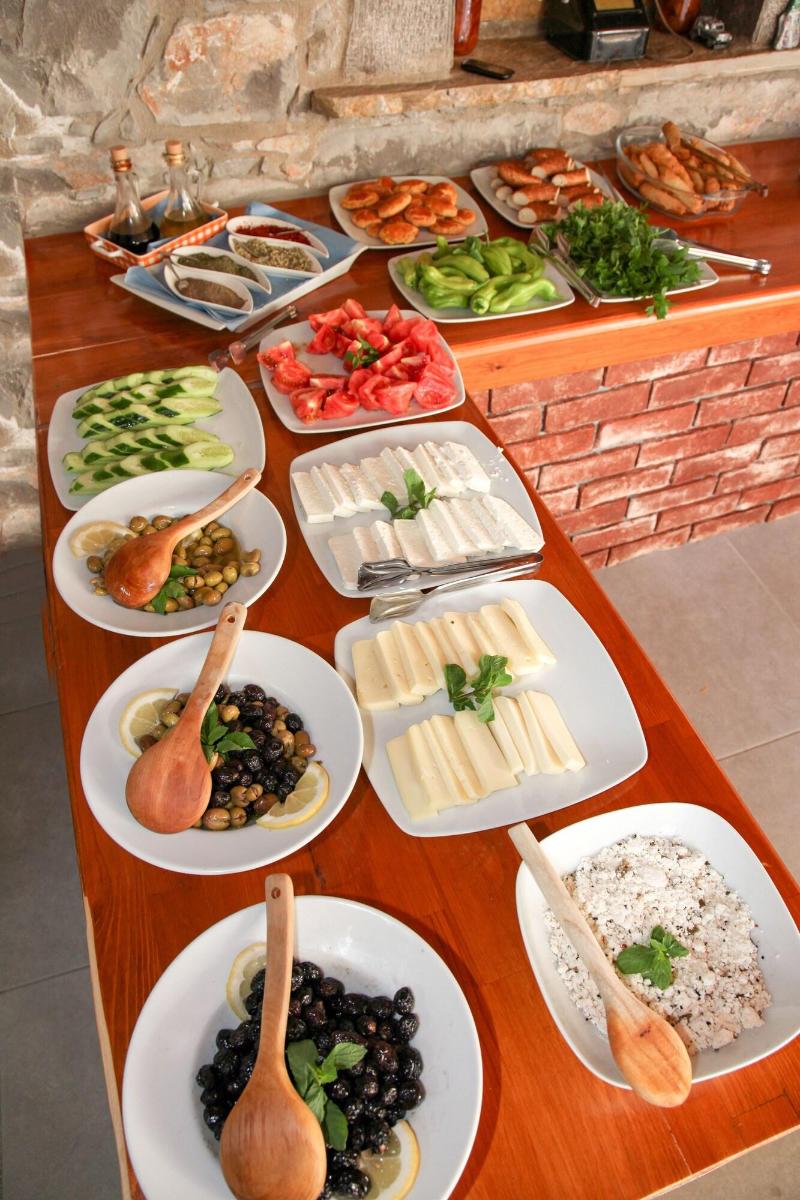 Dedeminn Garden Hotel