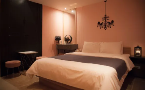 Suwon Mangpo Station the Hotel โรงแรมใกล้สถานีมังโป